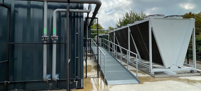 STULZ-Hybrid-Cooling-for-Data-Centers-1110x508px